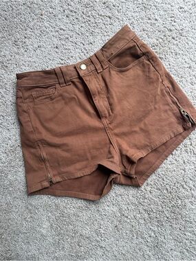 American Apparel Brown Zipper Detail Jean Shorts